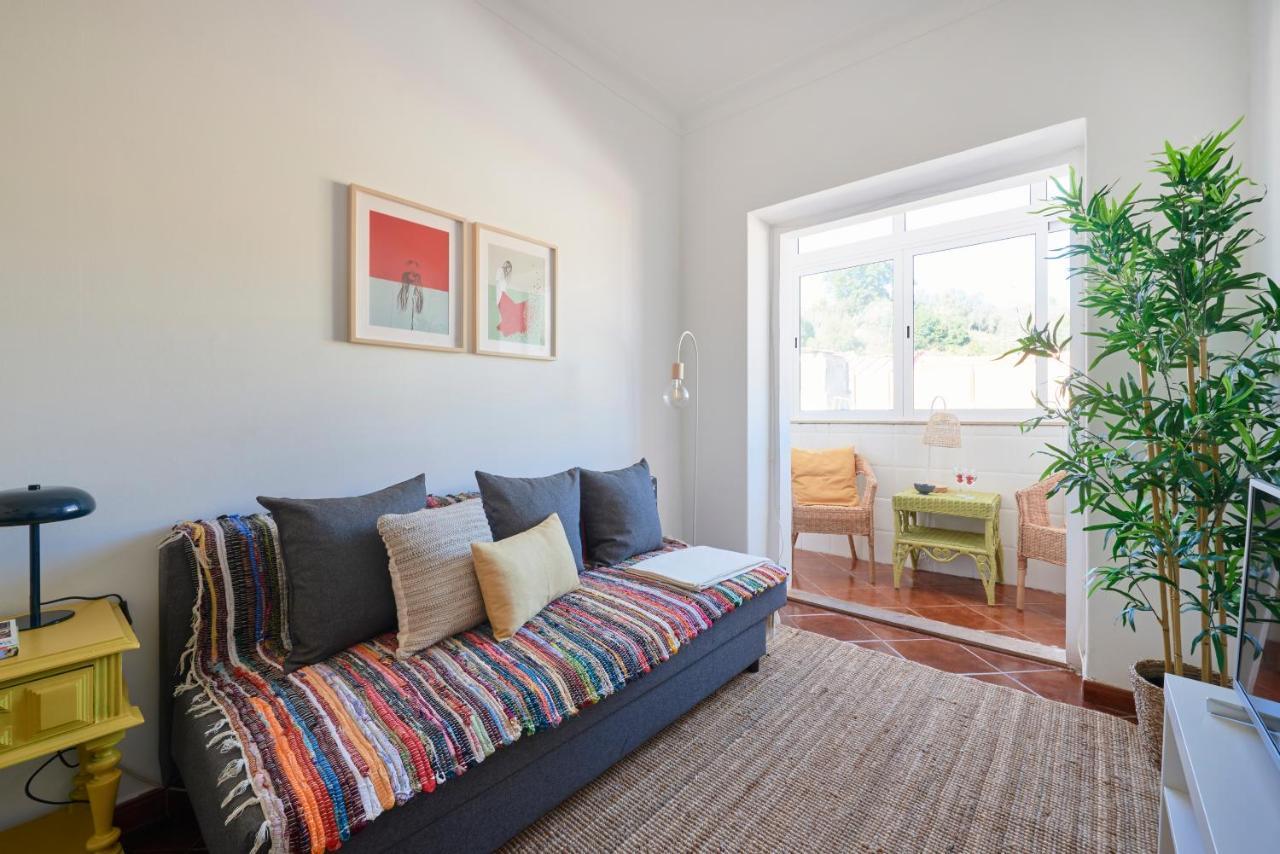 Central & Sunny 2Br Apt Near Beach, By Timecooler Setúbal Exterior foto